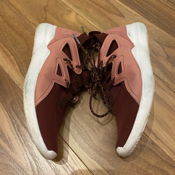 Reebok Sneakers - Picture 3 of 5